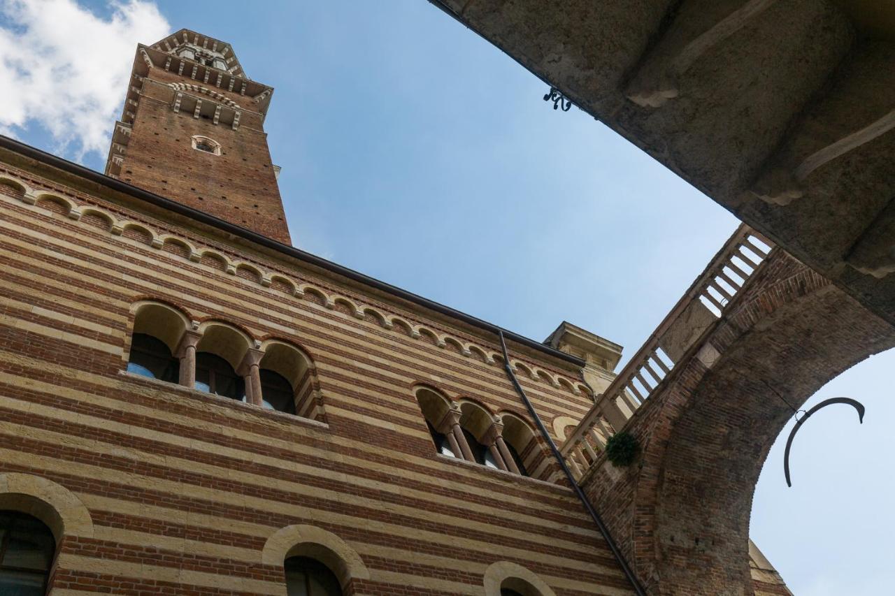 Domus La Costa Apartment Verona Exterior foto